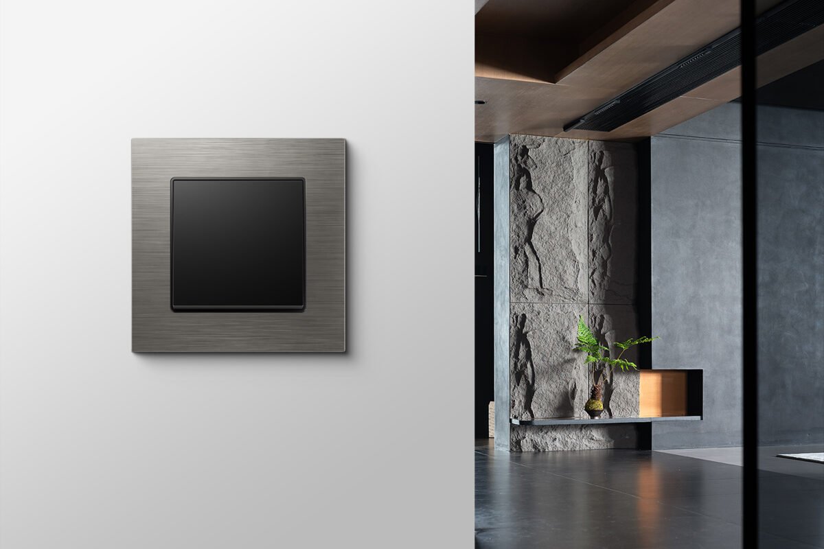 Avion studio metal finish Avion studio metal finish