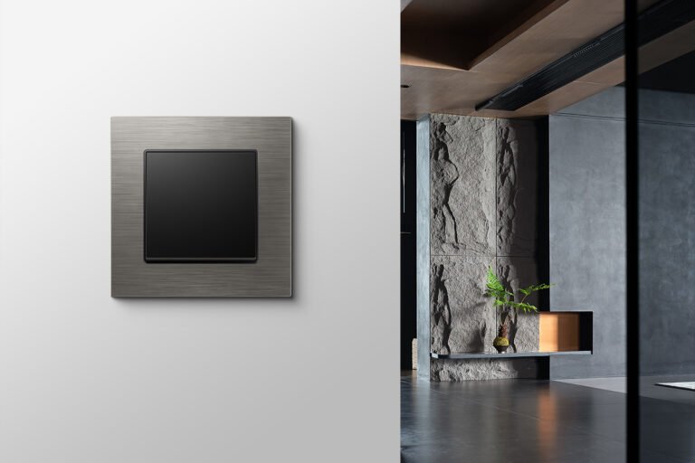 Avion studio metal finish Avion studio metal finish